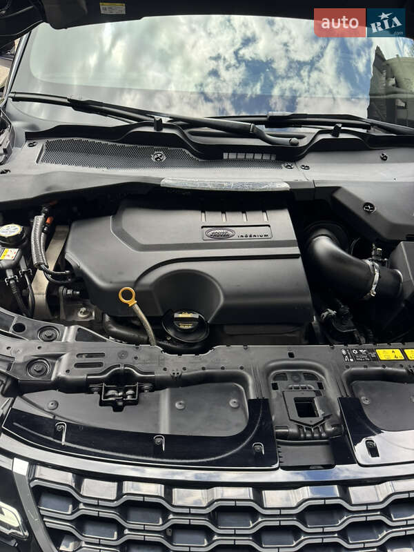 Внедорожник / Кроссовер Land Rover Range Rover Evoque 2020 в Киеве