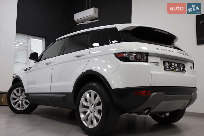 Внедорожник / Кроссовер Land Rover Range Rover Evoque 2015 в Дрогобыче