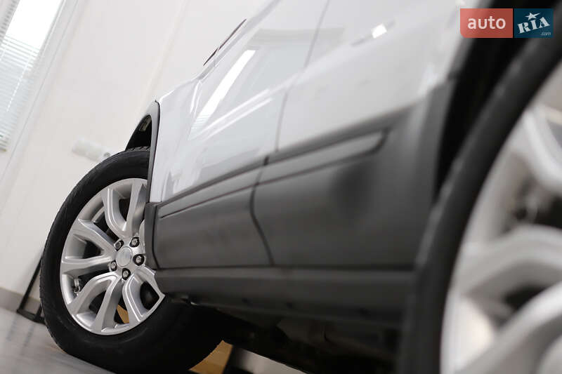 Внедорожник / Кроссовер Land Rover Range Rover Evoque 2015 в Дрогобыче