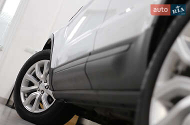 Внедорожник / Кроссовер Land Rover Range Rover Evoque 2015 в 