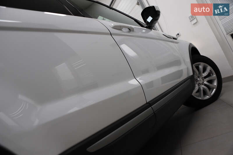 Внедорожник / Кроссовер Land Rover Range Rover Evoque 2015 в Дрогобыче