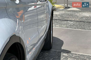Внедорожник / Кроссовер Land Rover Range Rover Evoque 2015 в 