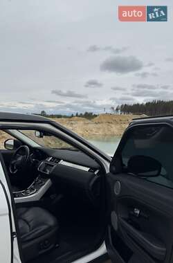 Позашляховик / Кросовер Land Rover Range Rover Evoque 2016 в 