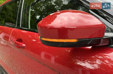 Позашляховик / Кросовер Land Rover Range Rover Evoque 2015 в 