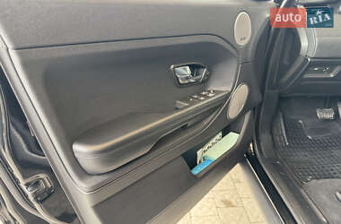 Внедорожник / Кроссовер Land Rover Range Rover Evoque 2013 в 