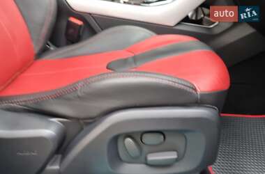 Позашляховик / Кросовер Land Rover Range Rover Evoque 2012 в 