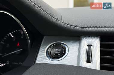 Внедорожник / Кроссовер Land Rover Range Rover Evoque 2012 в 