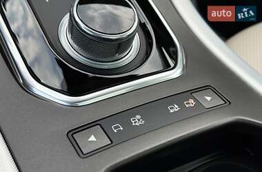 Внедорожник / Кроссовер Land Rover Range Rover Evoque 2012 в 