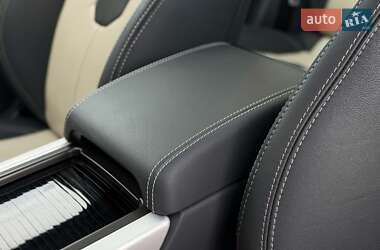 Внедорожник / Кроссовер Land Rover Range Rover Evoque 2012 в 