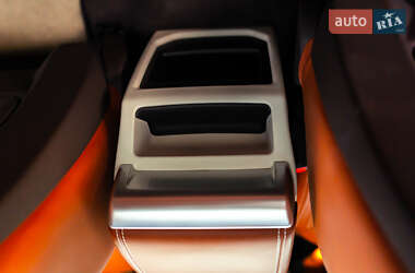 Внедорожник / Кроссовер Land Rover Range Rover Evoque 2013 в 