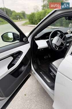 Внедорожник / Кроссовер Land Rover Range Rover Evoque 2021 в 
