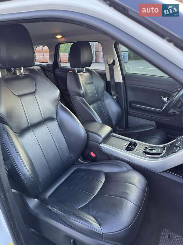 Внедорожник / Кроссовер Land Rover Range Rover Evoque 2015 в Ужгороде