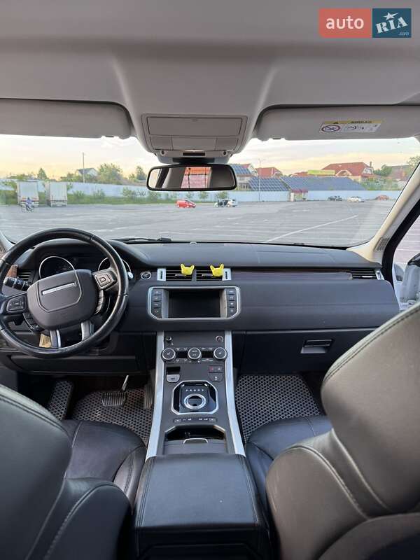 Внедорожник / Кроссовер Land Rover Range Rover Evoque 2015 в Ужгороде