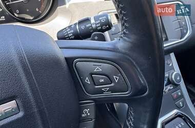 Внедорожник / Кроссовер Land Rover Range Rover Evoque 2016 в 