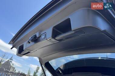 Внедорожник / Кроссовер Land Rover Range Rover Evoque 2016 в 