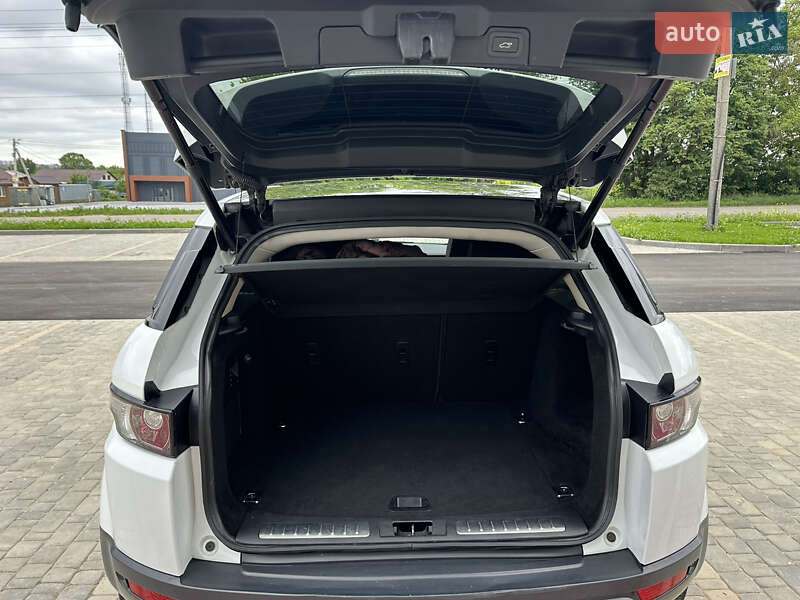 Внедорожник / Кроссовер Land Rover Range Rover Evoque 2014 в Виннице