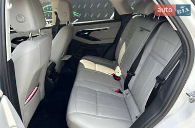 Позашляховик / Кросовер Land Rover Range Rover Evoque 2021 в 