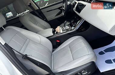 Позашляховик / Кросовер Land Rover Range Rover Evoque 2021 в 
