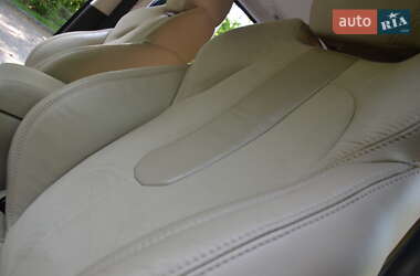 Позашляховик / Кросовер Land Rover Range Rover Evoque 2015 в 