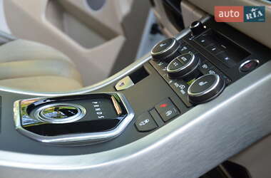 Позашляховик / Кросовер Land Rover Range Rover Evoque 2015 в 