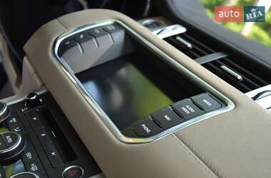 Позашляховик / Кросовер Land Rover Range Rover Evoque 2015 в 