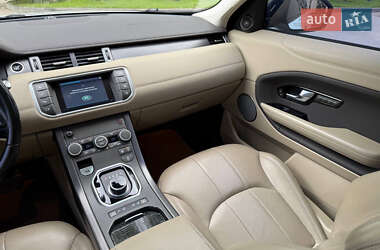 Внедорожник / Кроссовер Land Rover Range Rover Evoque 2017 в 