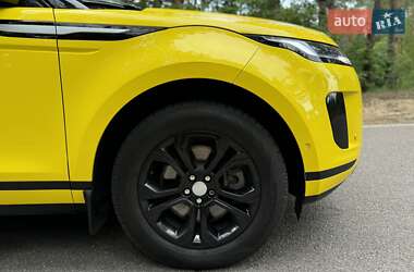 Внедорожник / Кроссовер Land Rover Range Rover Evoque 2021 в 