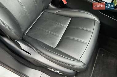 Внедорожник / Кроссовер Land Rover Range Rover Evoque 2021 в 