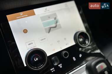 Внедорожник / Кроссовер Land Rover Range Rover Evoque 2021 в 
