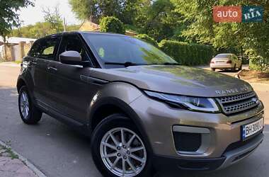 Внедорожник / Кроссовер Land Rover Range Rover Evoque 2017 в 