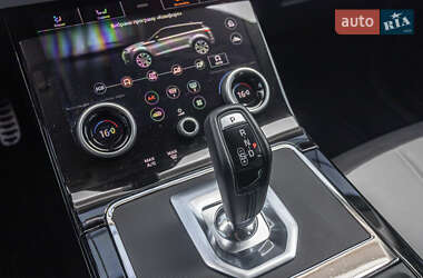 Внедорожник / Кроссовер Land Rover Range Rover Evoque 2019 в 