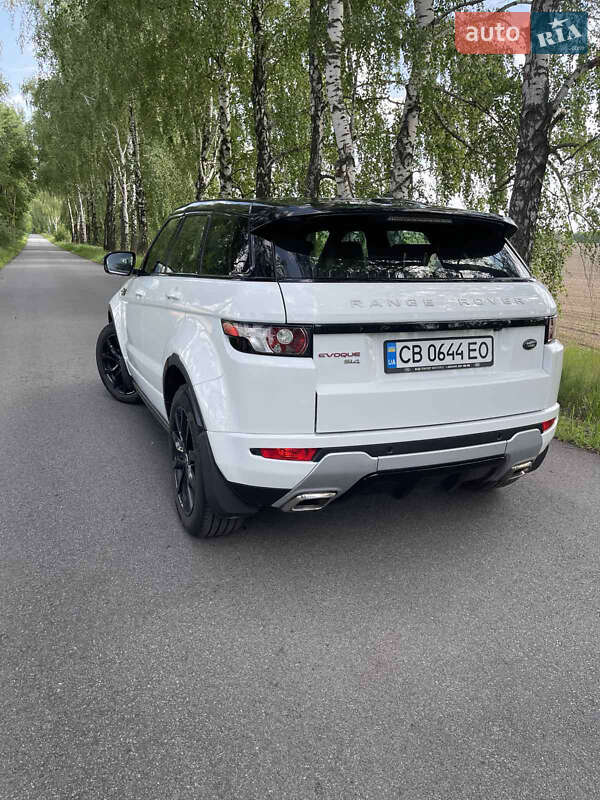 Внедорожник / Кроссовер Land Rover Range Rover Evoque 2013 в Мене