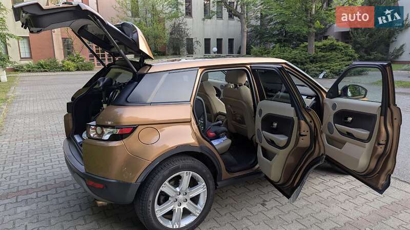 Внедорожник / Кроссовер Land Rover Range Rover Evoque 2014 в Виннице