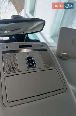 Внедорожник / Кроссовер Land Rover Range Rover Evoque 2015 в 