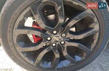 Внедорожник / Кроссовер Land Rover Range Rover Evoque 2013 в 