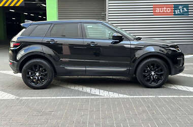 Внедорожник / Кроссовер Land Rover Range Rover Evoque 2017 в 