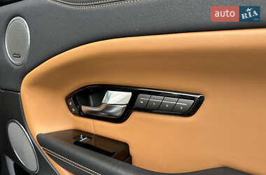 Внедорожник / Кроссовер Land Rover Range Rover Evoque 2015 в 