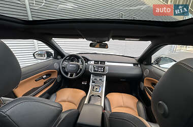 Внедорожник / Кроссовер Land Rover Range Rover Evoque 2015 в 