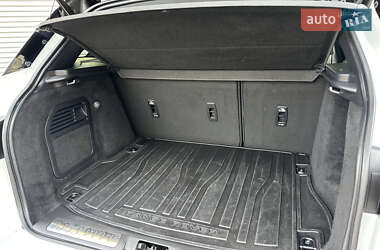 Внедорожник / Кроссовер Land Rover Range Rover Evoque 2015 в 