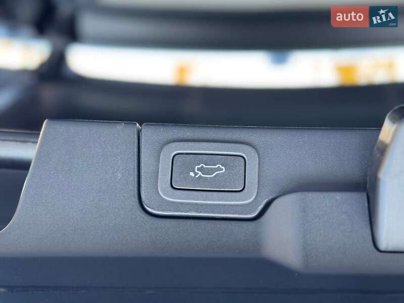 Внедорожник / Кроссовер Land Rover Range Rover Evoque 2012 в Вараше