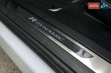 Внедорожник / Кроссовер Land Rover Range Rover Evoque 2021 в 