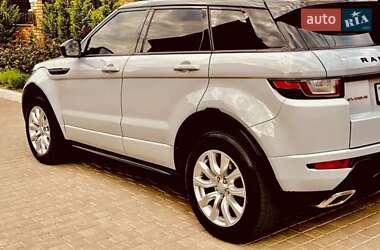 Внедорожник / Кроссовер Land Rover Range Rover Evoque 2017 в 