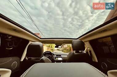 Внедорожник / Кроссовер Land Rover Range Rover Evoque 2017 в 