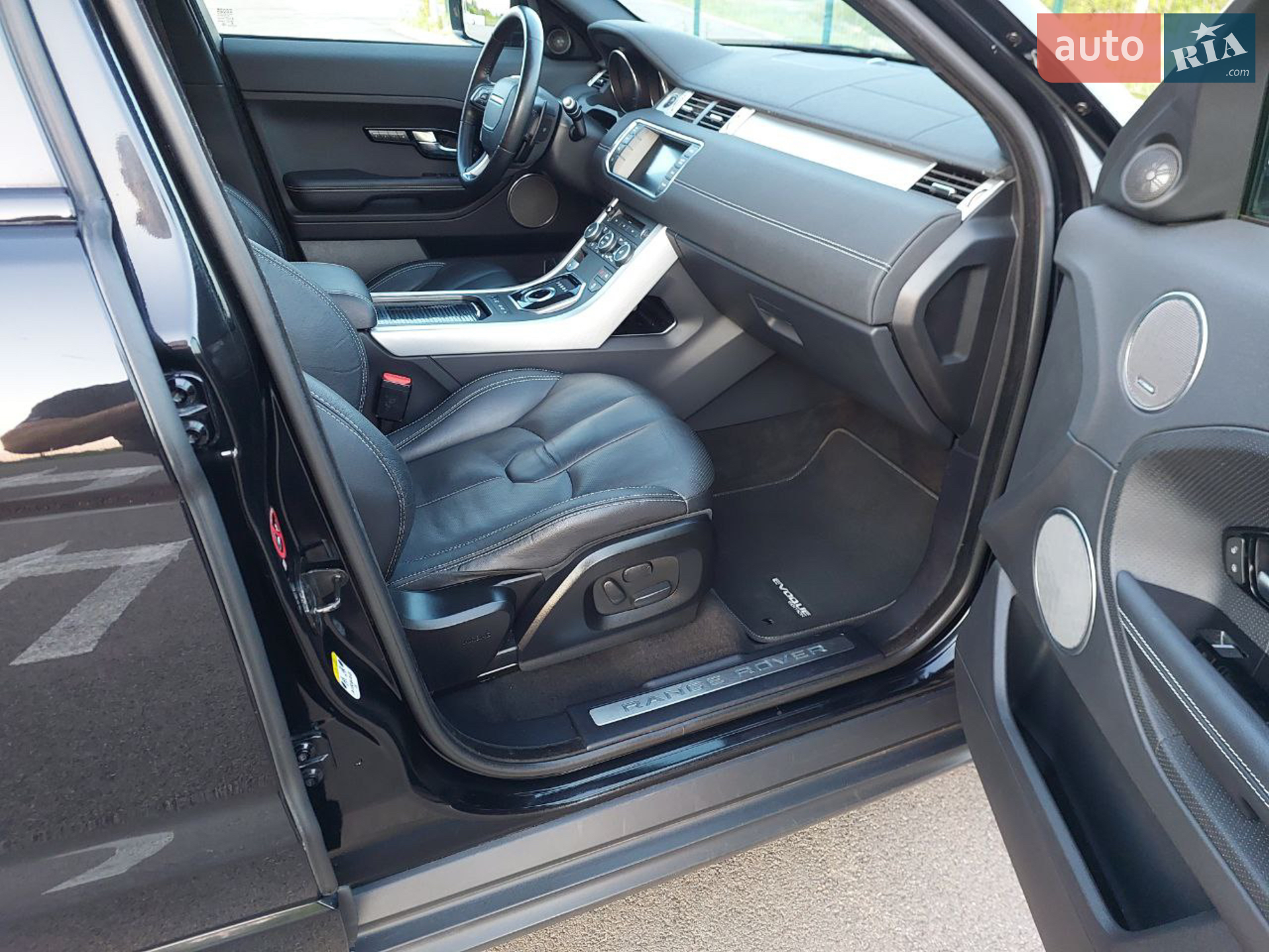 2015 Land Rover Range Rover Evoque - мініатюра 40