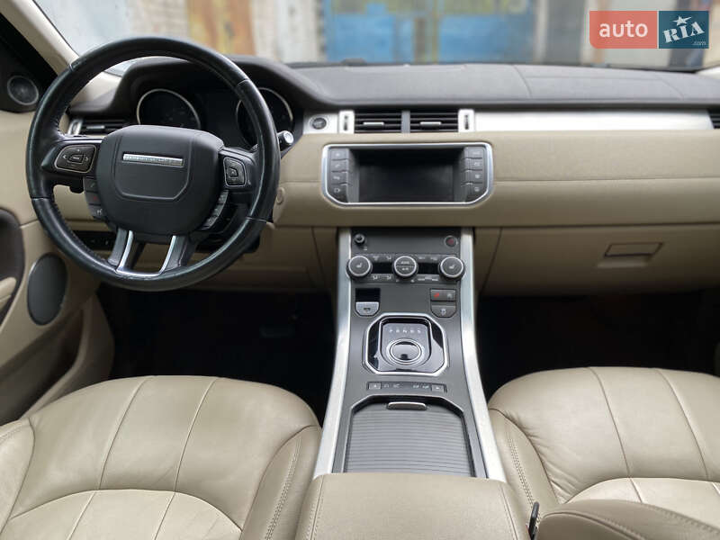Внедорожник / Кроссовер Land Rover Range Rover Evoque 2016 в Житомире фото 32 Внедорожник / Кроссовер Land Rover Range Rover Evoque 2016 в Житомире