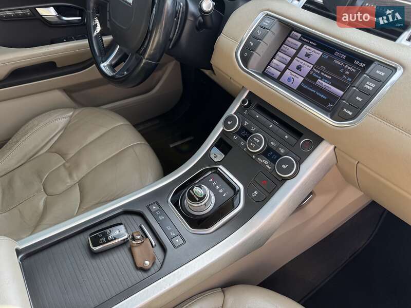 Внедорожник / Кроссовер Land Rover Range Rover Evoque 2013 в Иршаве фото 37 Внедорожник / Кроссовер Land Rover Range Rover Evoque 2013 в Иршаве