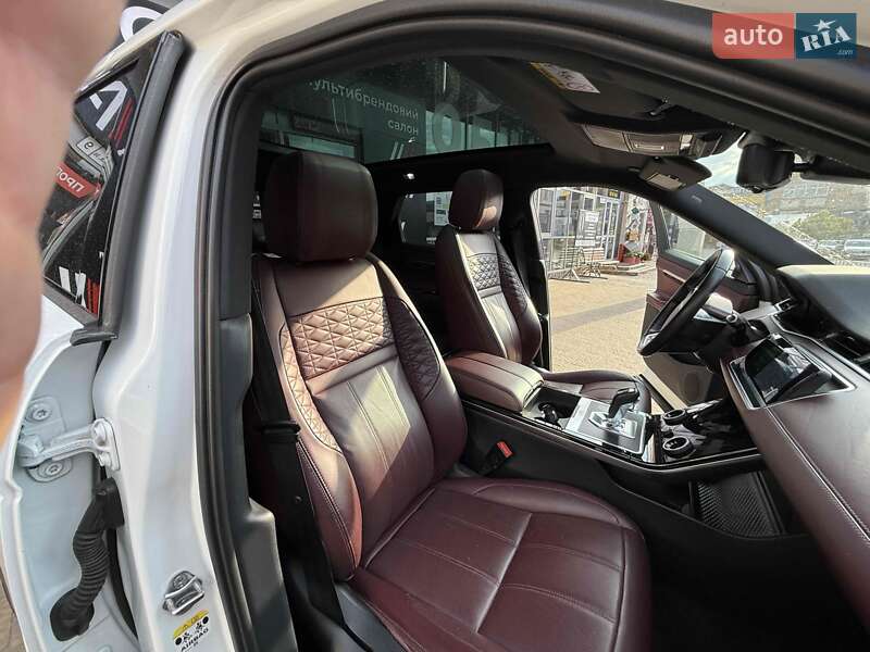 Внедорожник / Кроссовер Land Rover Range Rover Evoque 2019 в Львове