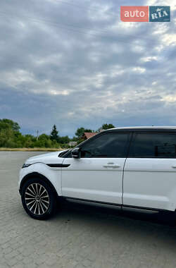 Внедорожник / Кроссовер Land Rover Range Rover Evoque 2013 в 