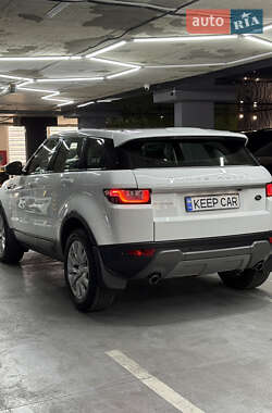 Внедорожник / Кроссовер Land Rover Range Rover Evoque 2017 в 