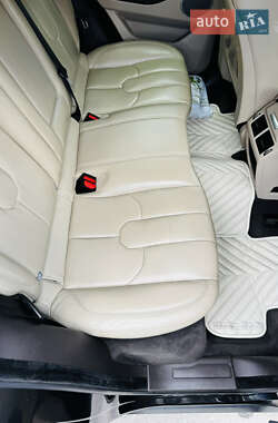 Внедорожник / Кроссовер Land Rover Range Rover Evoque 2014 в 